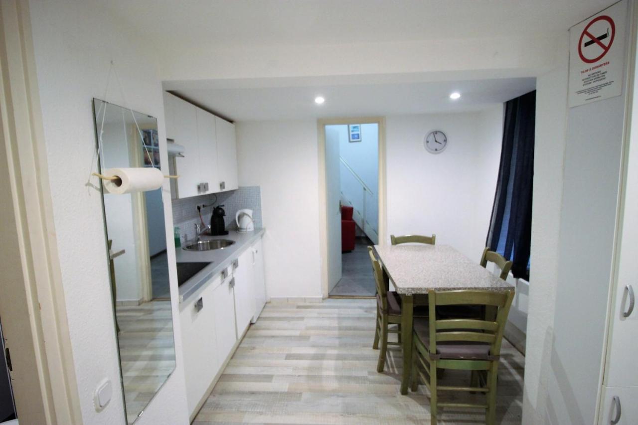 Budapest Easy Flat Opera Extérieur photo