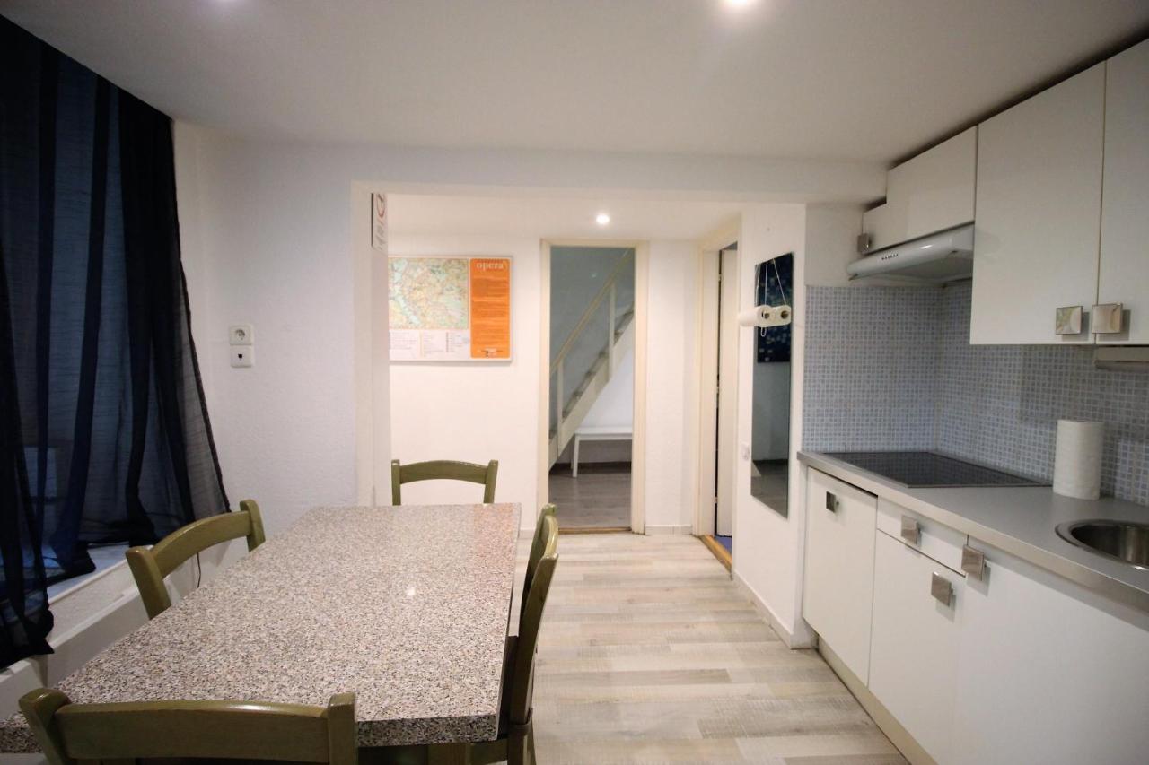 Budapest Easy Flat Opera Extérieur photo