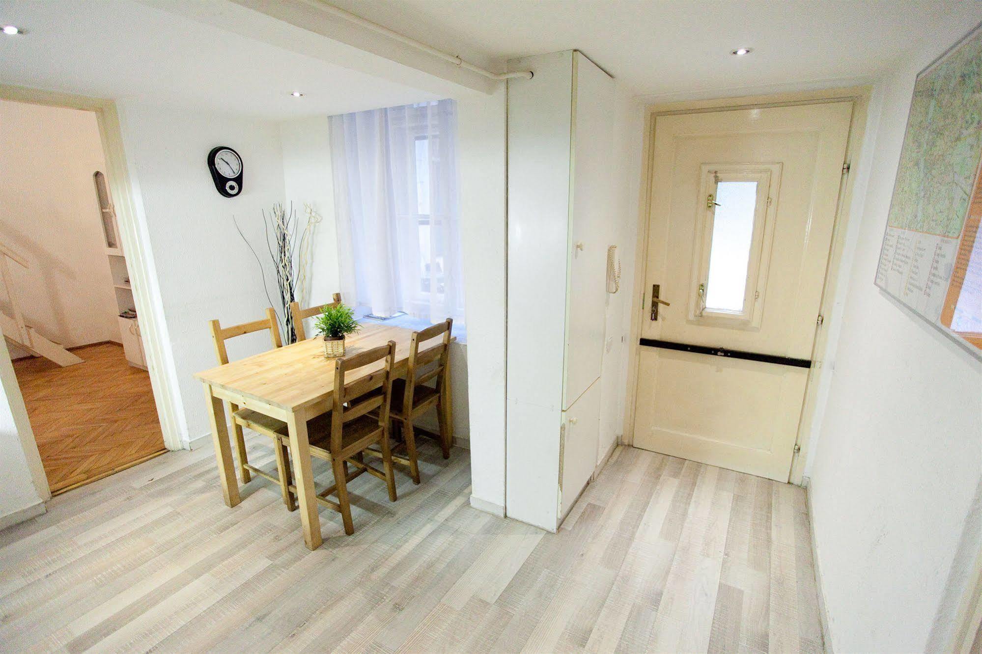 Budapest Easy Flat Opera Extérieur photo
