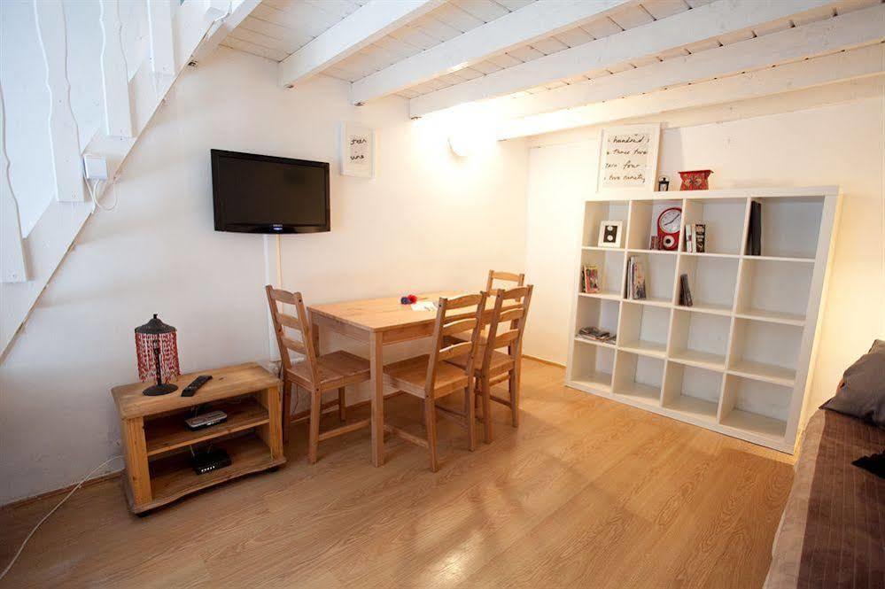 Budapest Easy Flat Opera Extérieur photo
