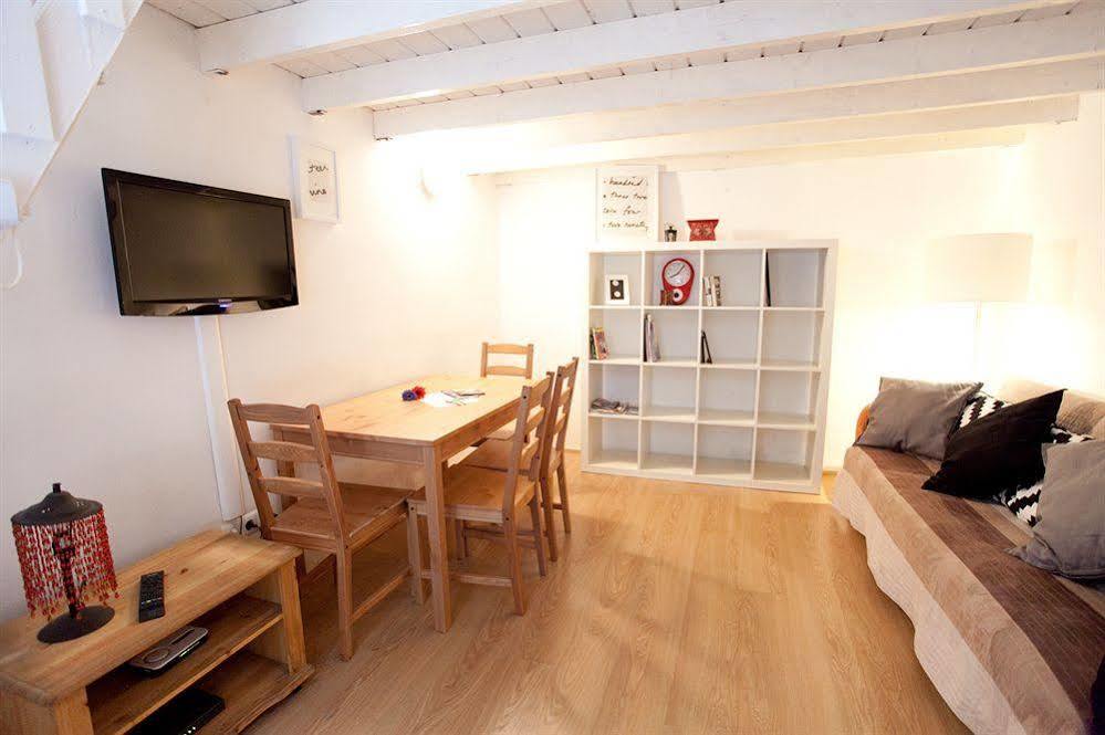 Budapest Easy Flat Opera Extérieur photo